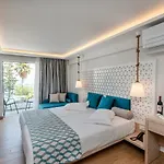 Triton Boutique