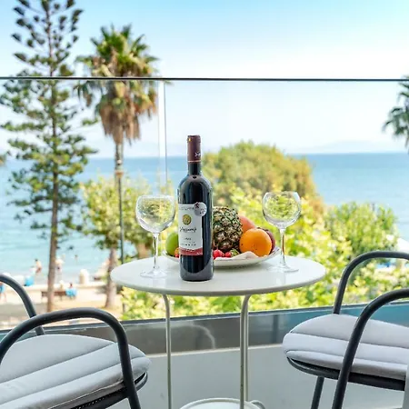 Triton Boutique 4*