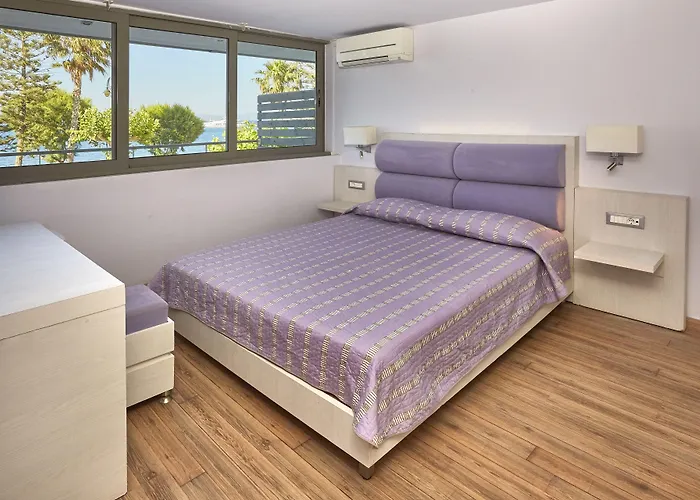 Triton Boutique Otel İstanköy