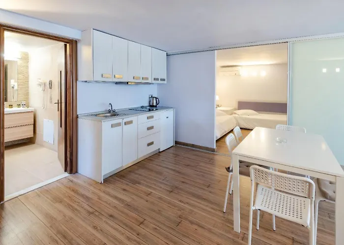 Otel Triton Boutique İstanköy