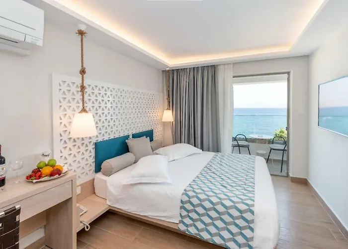 Triton Boutique İstanköy