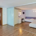 Triton Boutique 4* Кос
