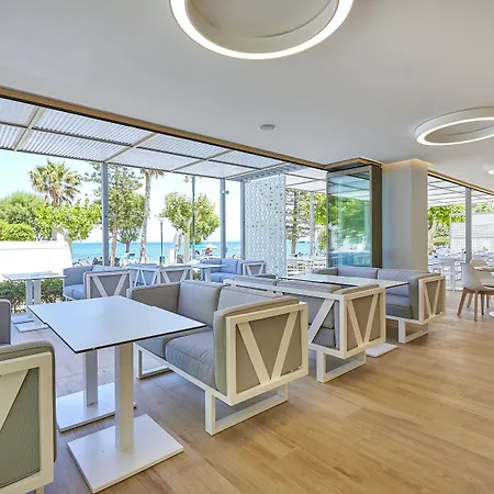 فندق Triton Boutique 4*