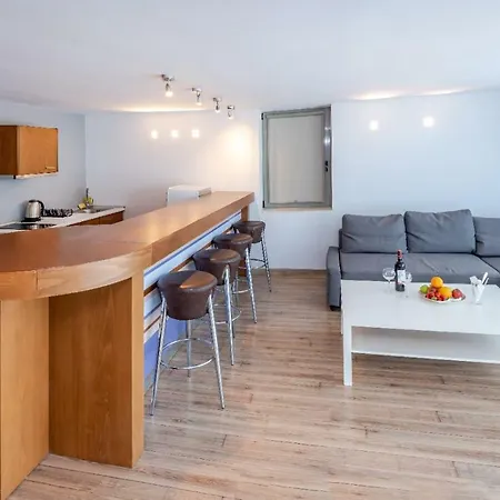 Triton Boutique 4* Cós
