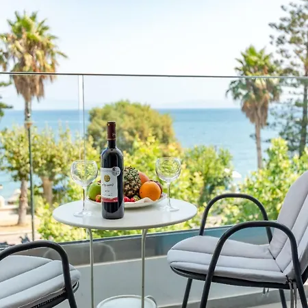 Triton Boutique 4*