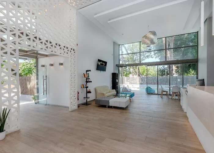 酒店 Triton Boutique