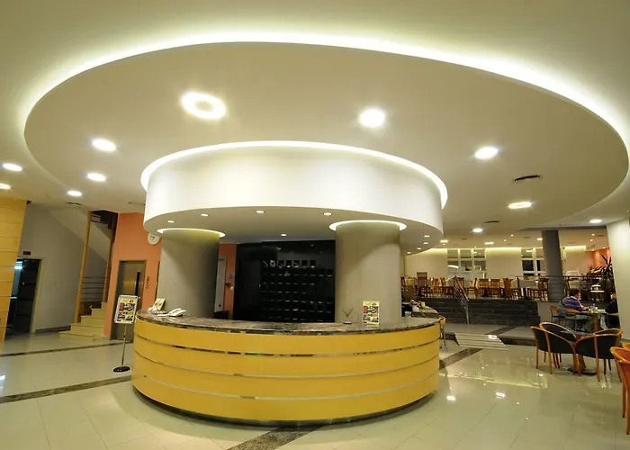 酒店 Triton Boutique