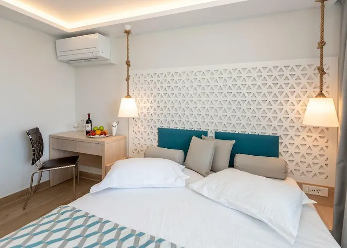 Triton Boutique İstanköy